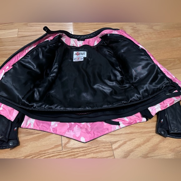 Joe Rocket Rocket Girl black soft thick leather motorcycle jacket with armor - Picture 2 of 10